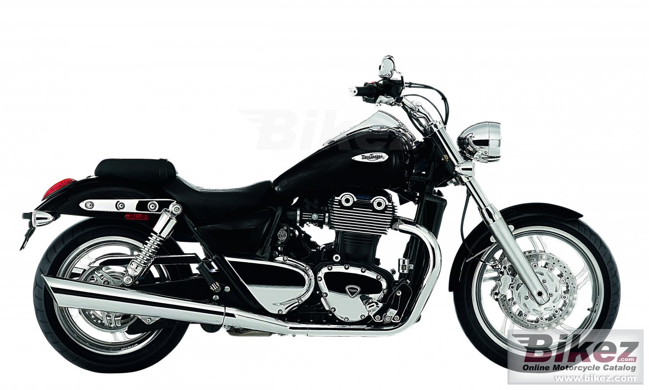 Big Triumph thunderbird picture and wallpaper from Bikez.com